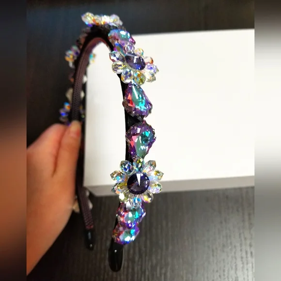 Swarovski | Accessories | Swarovski Purple Sunflower  display picture 2